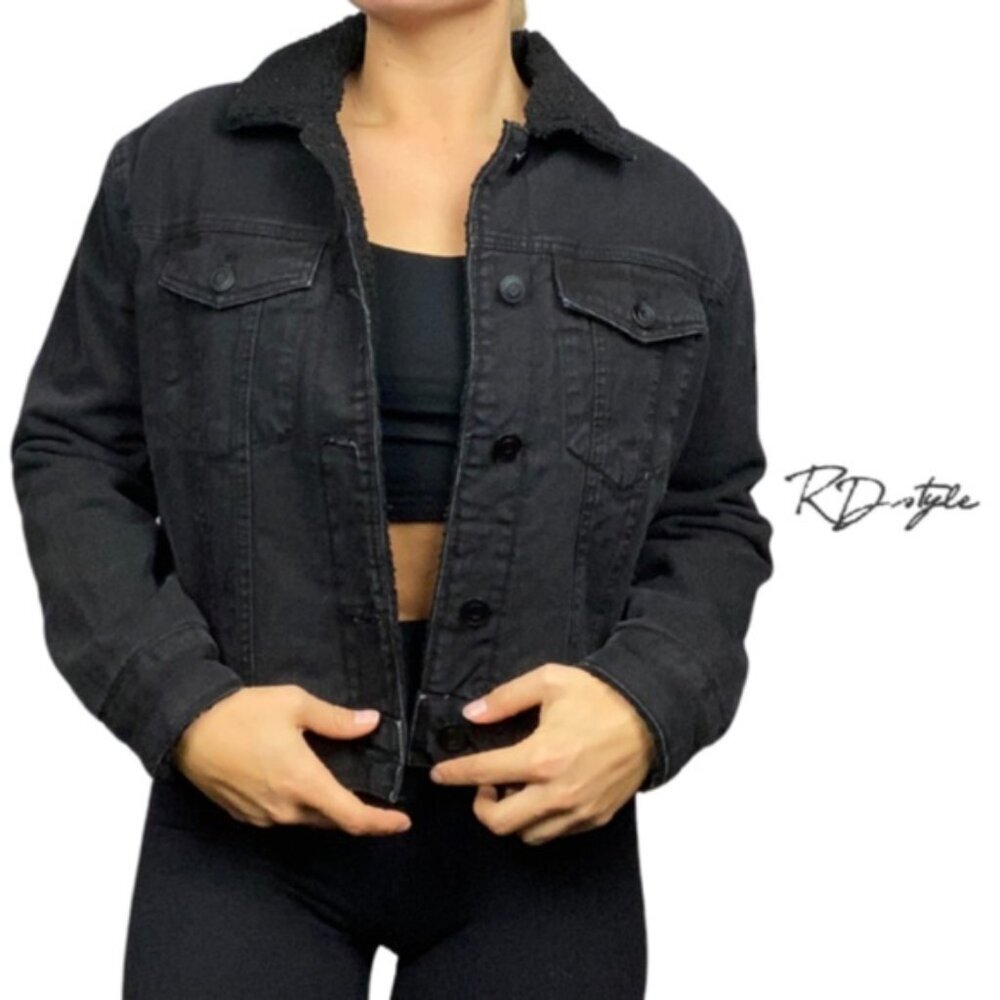 RD Style Black Denim Sherpa-Lined Jacket with Button Front and Chest Pockets - M